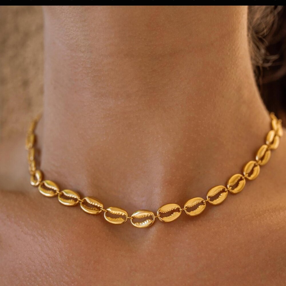 Gold Cowrie Shell Choker Necklace - Women's Jewelry